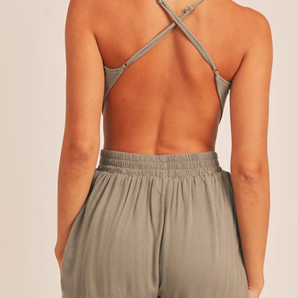 Two-Piece Set - Picture 2 of 4